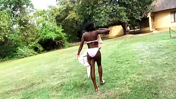 Ebony Girlfriend Gets Her Ass Anal Stretched