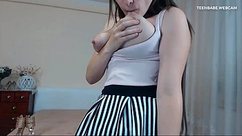 Latina babe milks cock in hot POV