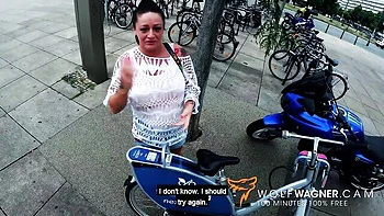 German Amateur Blowjob in Public
