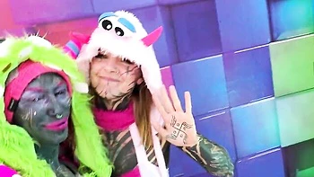 Tattooed Lesbian Dreadlocks Girls Fuck