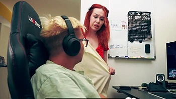 Horny Redhead Babe T Sucks and Fucks Deep in Washer