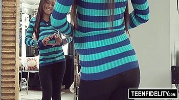 Holly Hendrix Gets Pregnant From Anal Creampie