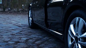 Julia Exclusiv Licks Mom’s Big Tits and Ass Outside