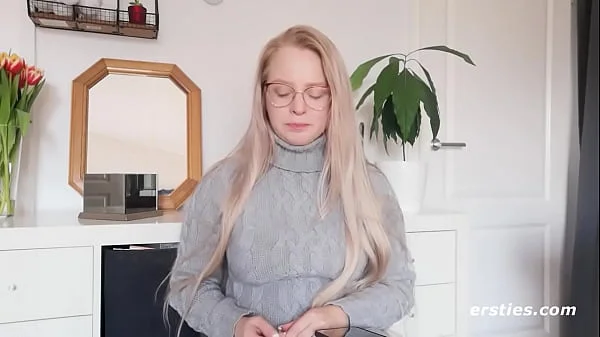 Ersties: Cute Blonde Girl Anna Loves To Squirt While Masturbating