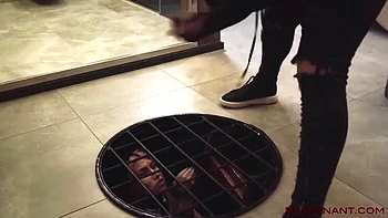 Hogtied Roxy Lips Takes Huge Dick Deep Anal Casting