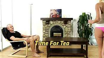 Blonde Vanessa's hardcore piss and facial fuck