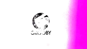 Slim Trans Babe Masturbates in Lingerie