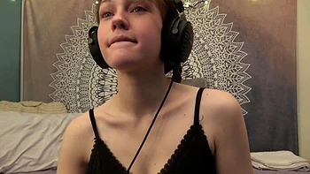 Bed tease: Amateur, Pornhub  Cam Porn