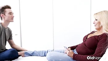 Rough Peter Pounder and Bianca Fitcougar's mature woman smut