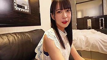 Moeka - Online Meetup No. 05: A Student 18+ Working At A Cafe. Shes Cute, She Often Gets Picked Up And Fucked. A Slender Girl