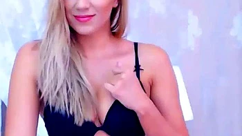 Horny blonde: Blonde, Bongacams  Solo Porn
