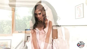 Wet Chanel Chance at solo sex