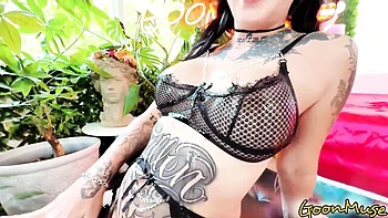 Well-made Zac Wild's busty sex